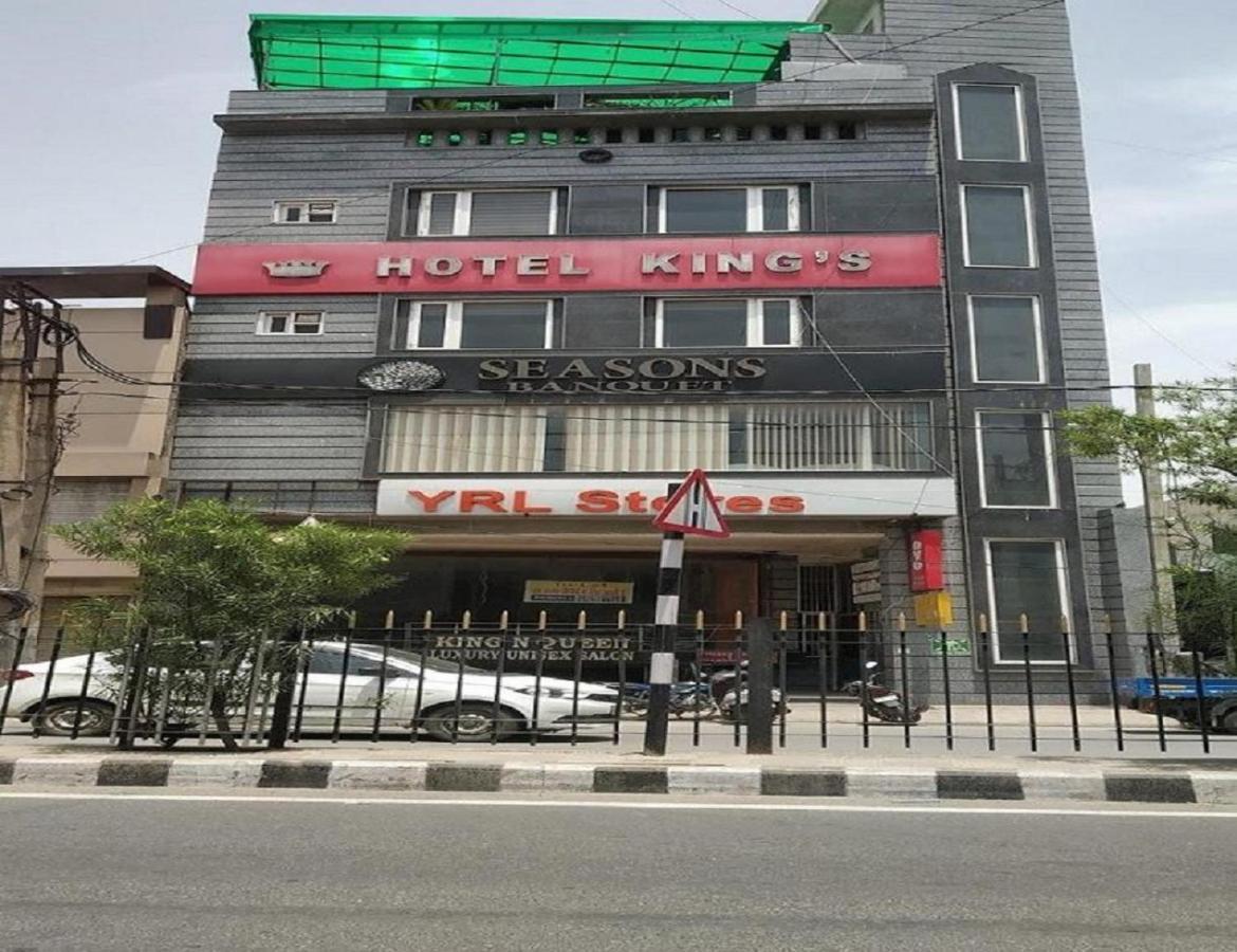 Hotel Kings, Rohtak エクステリア 写真